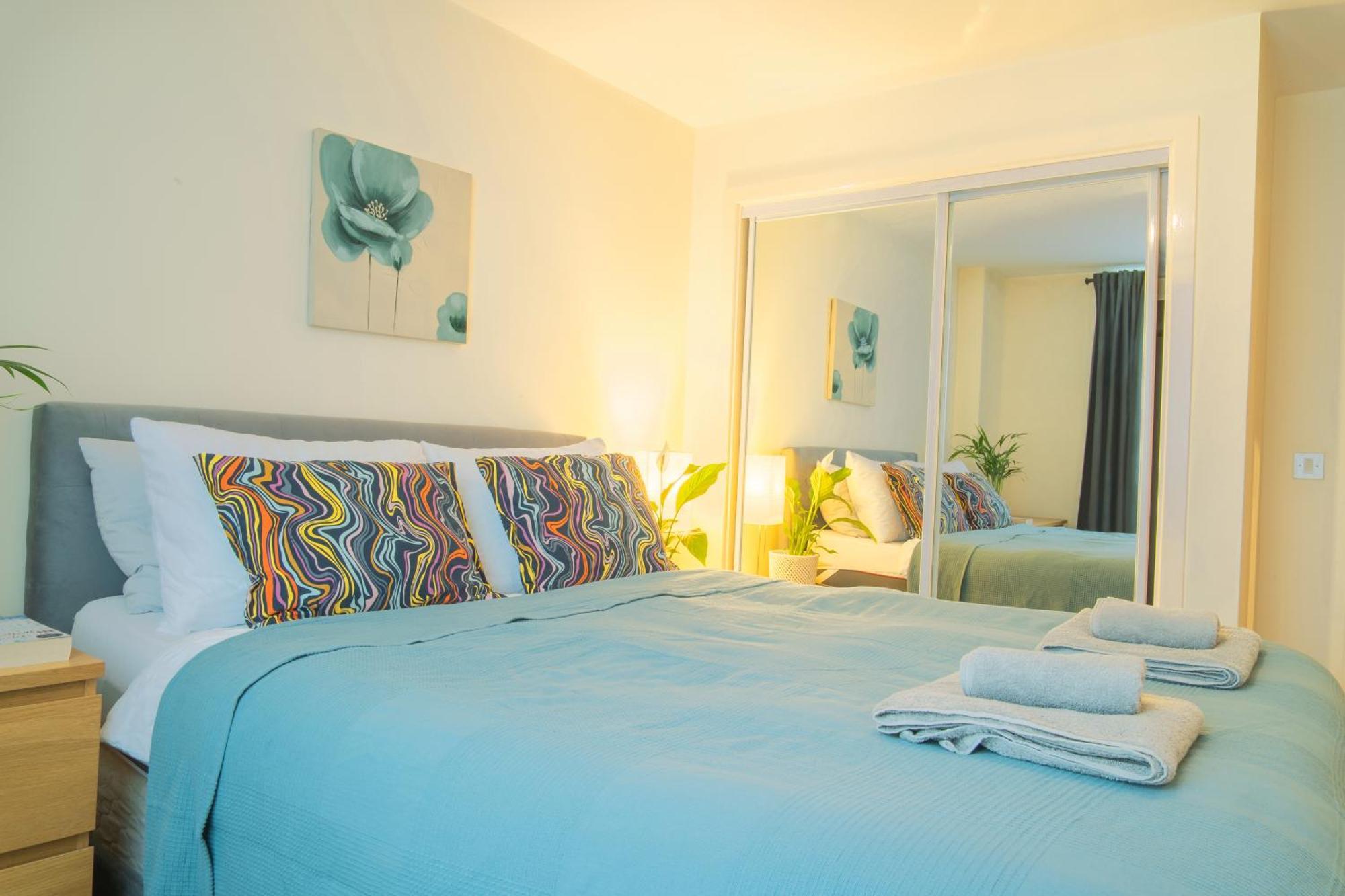Stay In Our Stylish Flat! & Secure Building & Sleeps Up To 4 Birmingham Exterior foto