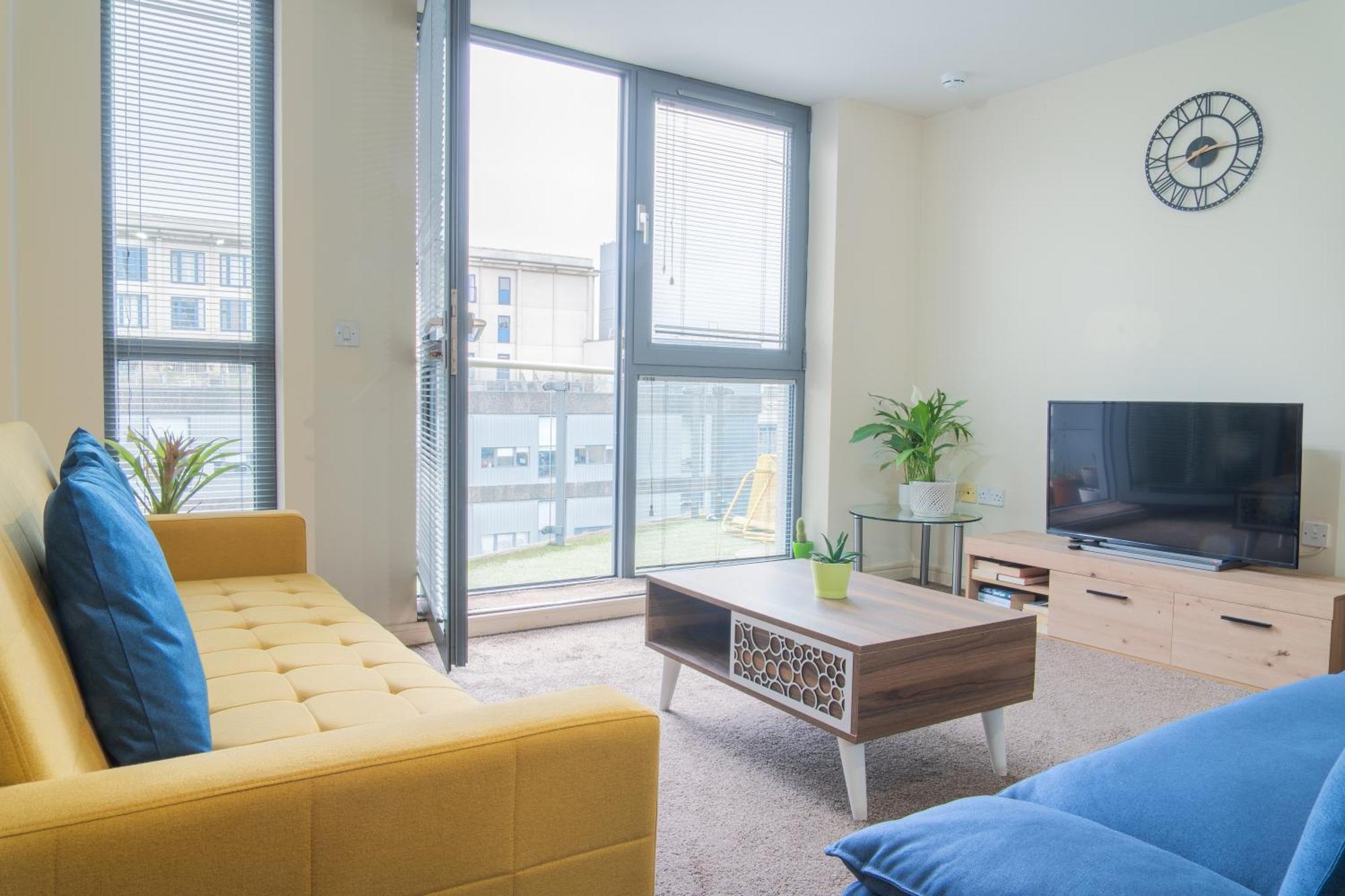 Stay In Our Stylish Flat! & Secure Building & Sleeps Up To 4 Birmingham Exterior foto